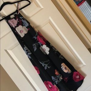 Women high-low Charlotte Russe floral dress